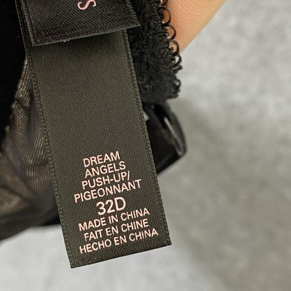 Victorias Secret Bra Dream Angels Lace Size 32D Push Up Sexy Caged Strap Padded - Picture 6 of 6